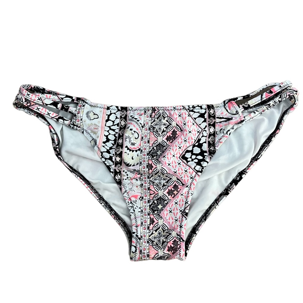 Victoria’s Secret the strappy cheeky bikini bottoms